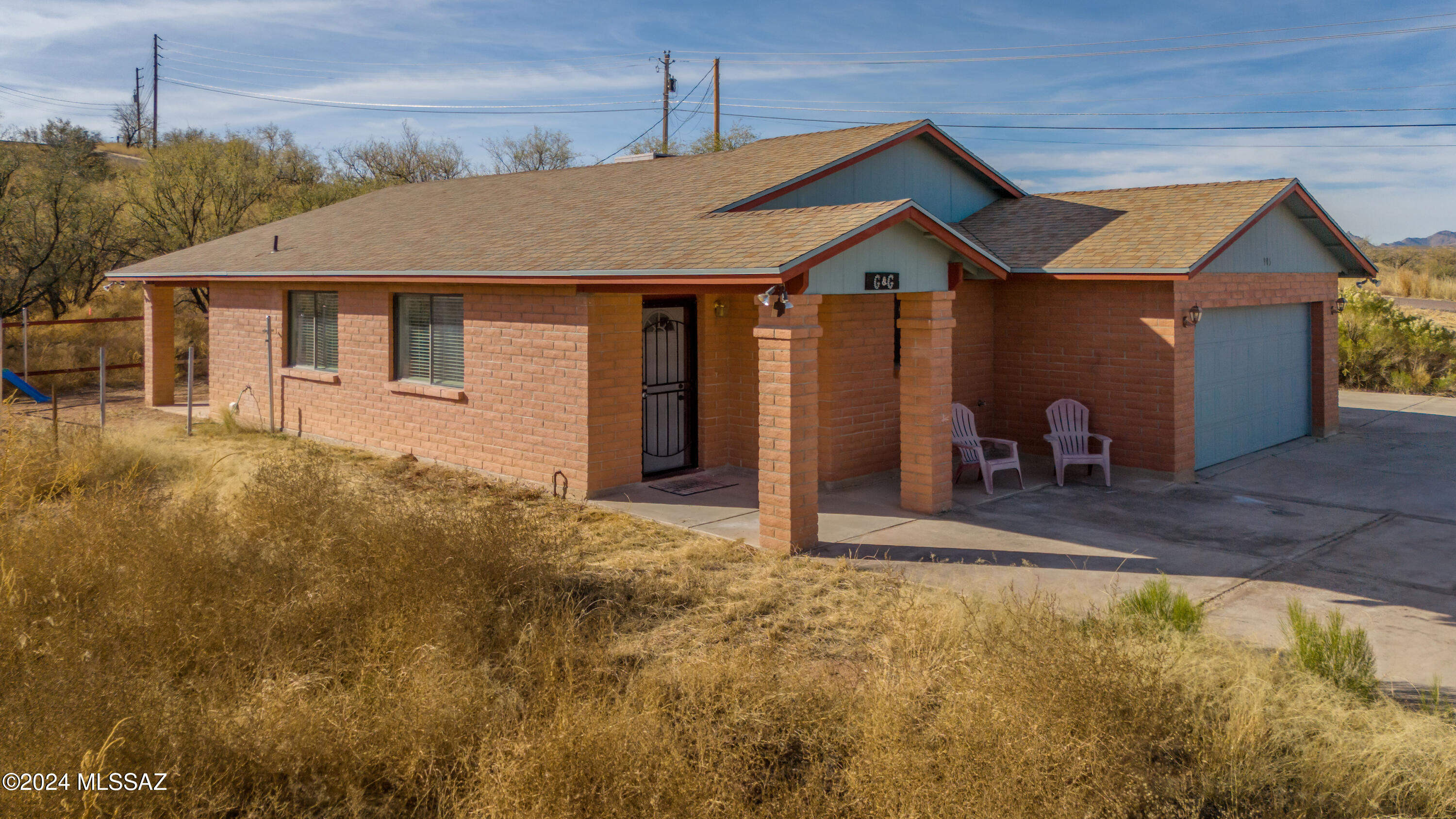 905 Via Puebla Rio Rico, AZ 85648 - Photo 4 of 29