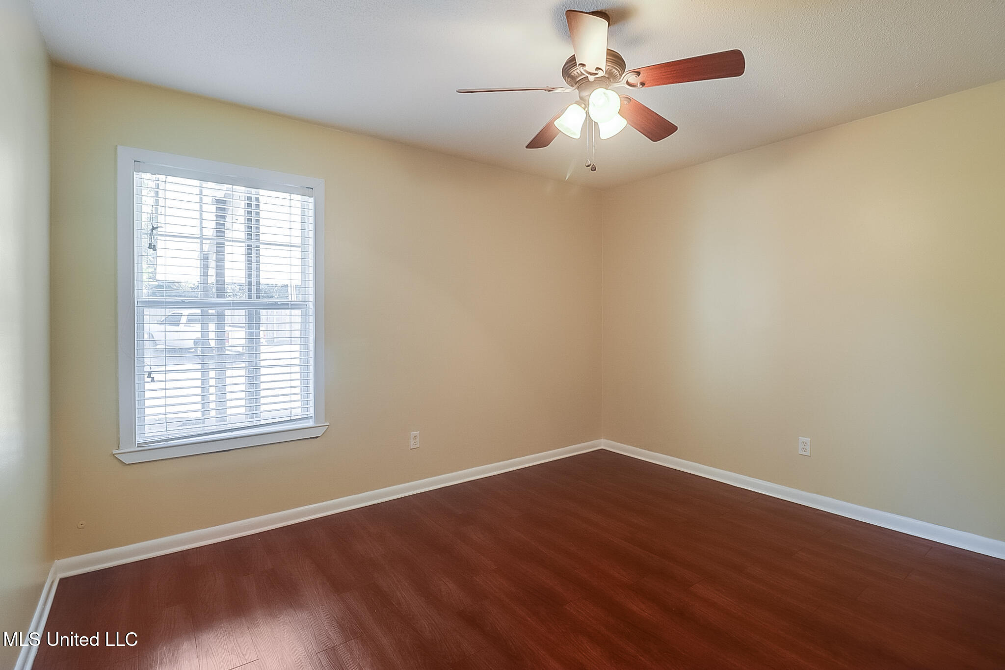 2501 Gulf Avenue, Unit 29 Gulfport, MS 39501 - Photo 21 of 29 2501 Gulf Avenue Unit #29