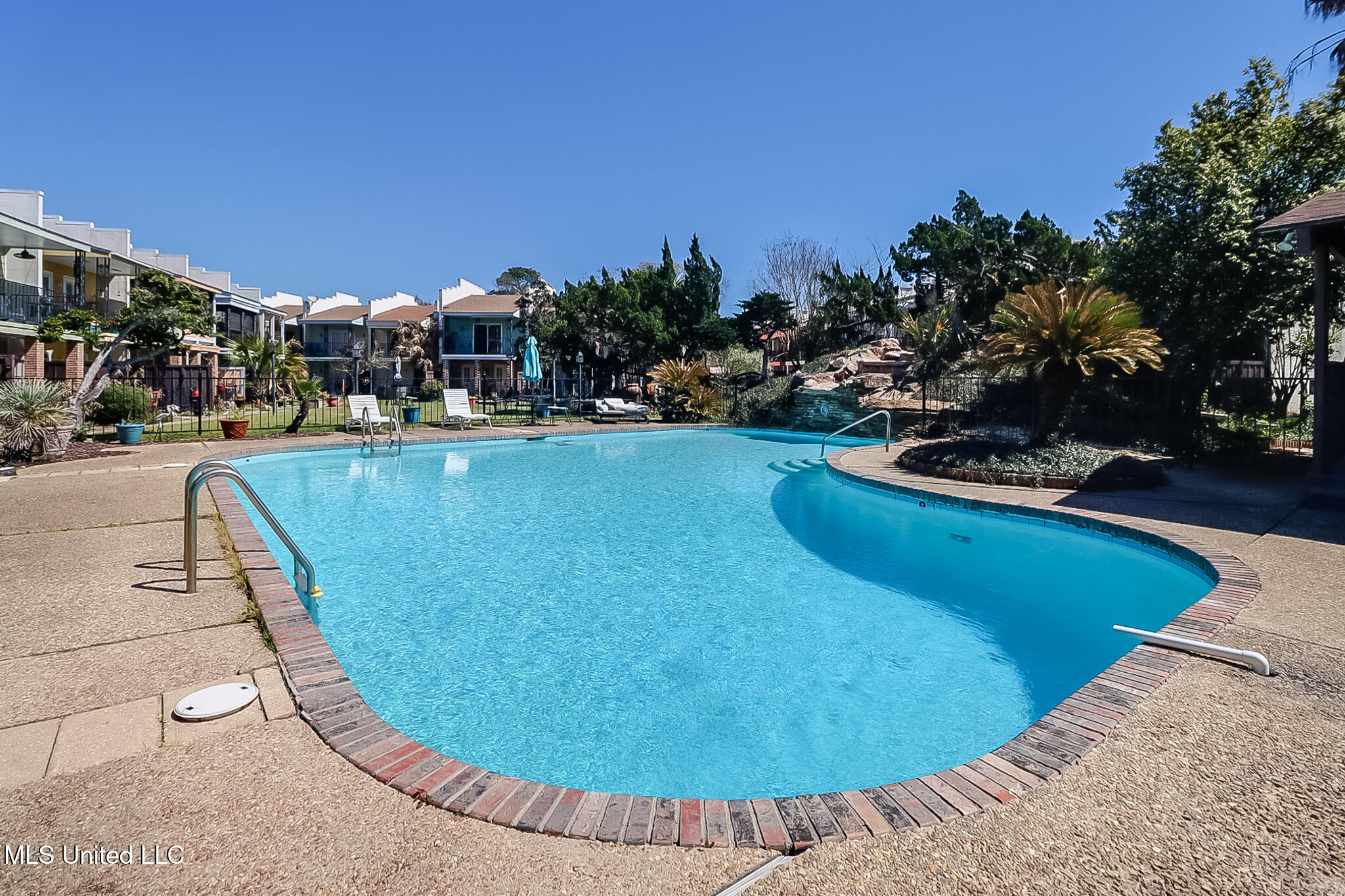 2501 Gulf Avenue, Unit 29 Gulfport, MS 39501 - Photo 27 of 29 2501 Gulf Avenue Unit #29