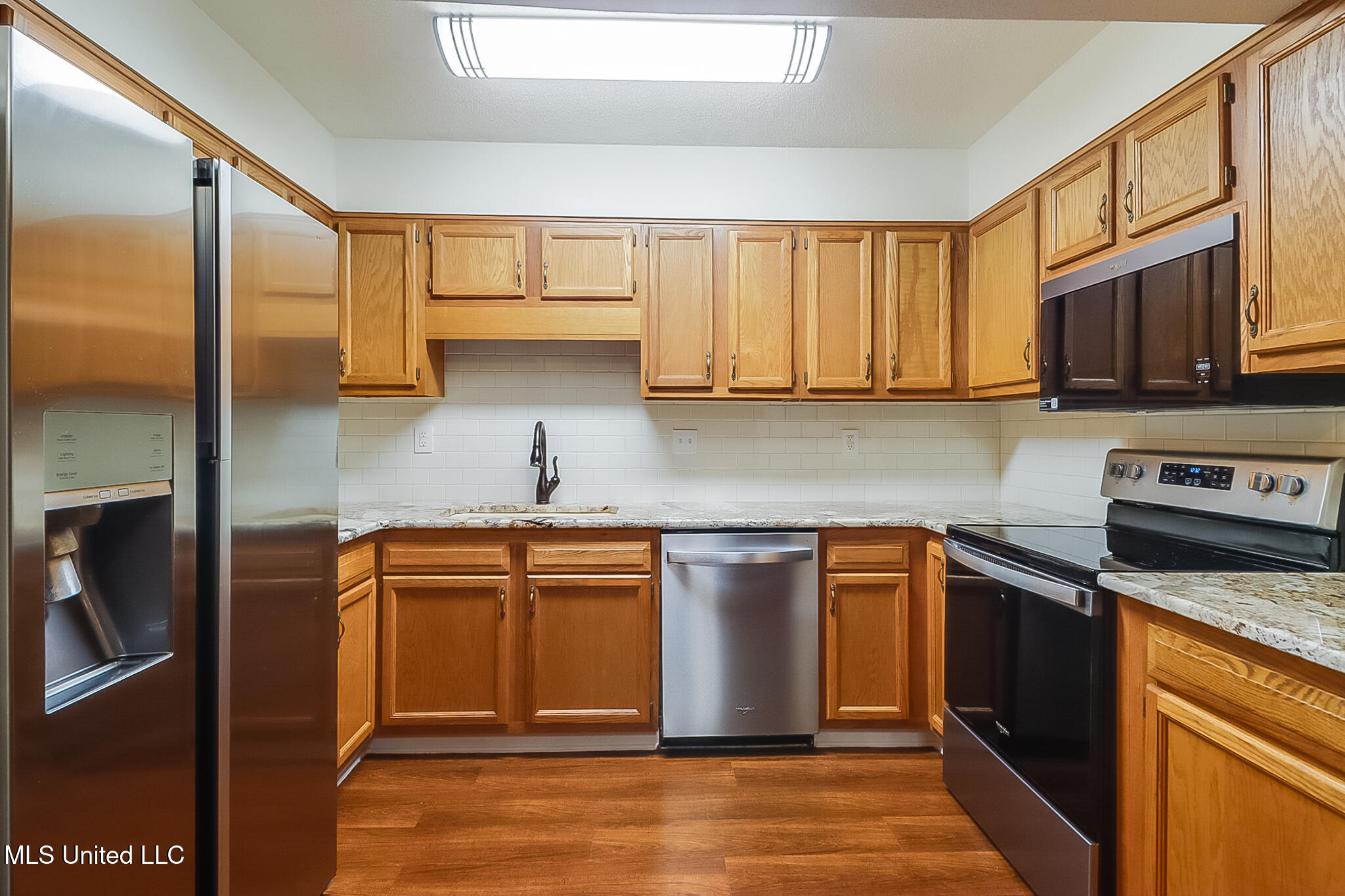 2501 Gulf Avenue, Unit 29 Gulfport, MS 39501 - Photo 6 of 29 2501 Gulf Avenue Unit #29