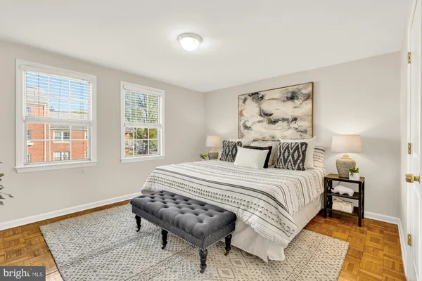 $315,000 | 6715 West Wakefield Drive, Unit B1, Alexandria, VA 22307