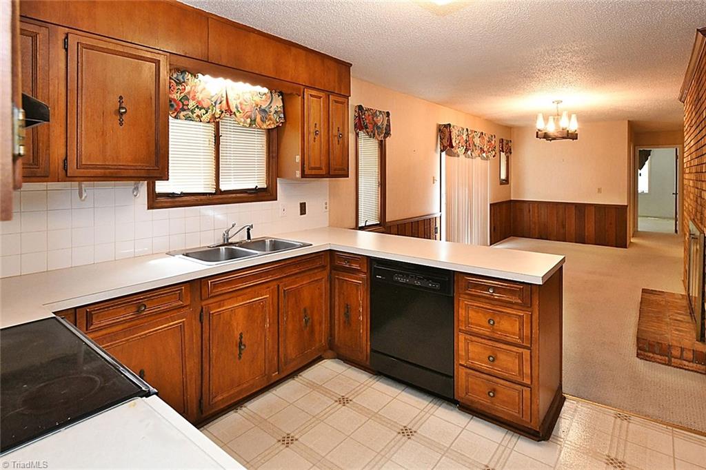 5541 Old Rural Hall Road Winston-Salem, NC 27105 - Photo 7 of 30 Gallery Image 7