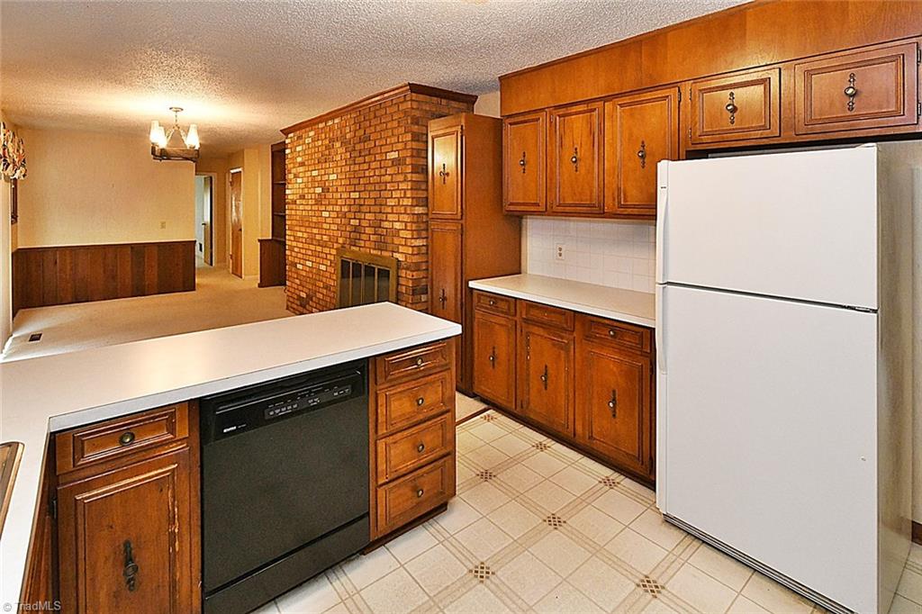 5541 Old Rural Hall Road Winston-Salem, NC 27105 - Photo 8 of 30 Gallery Image 8