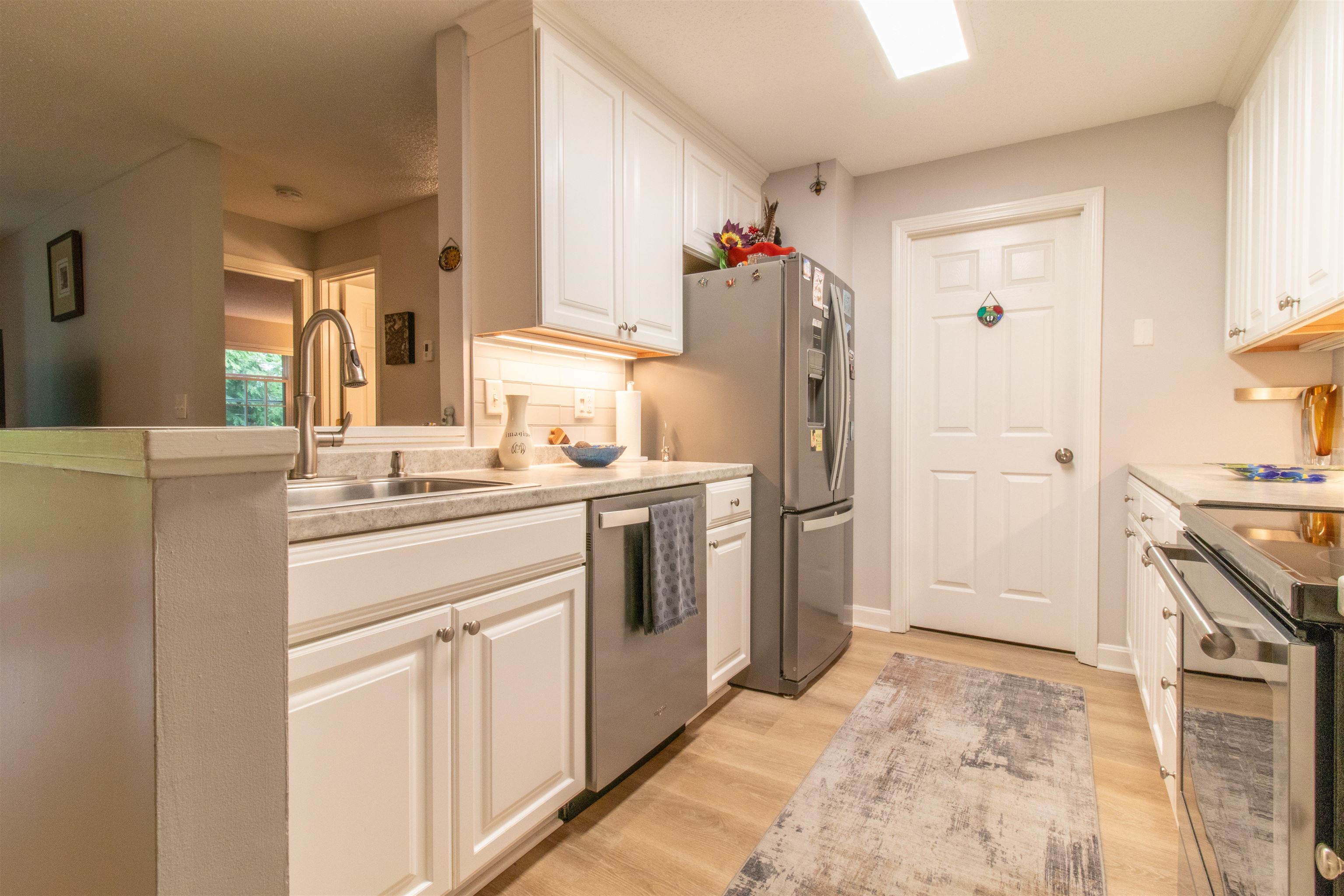 15 Windsor Court, Unit D Keene, NH 03431 - Photo 10 of 37