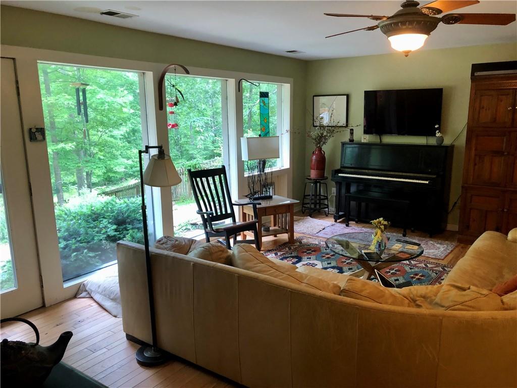 1638 Jackson Branch Ridge Road Nashville, IN 47448 - Photo 5 of 11 Gallery Image 5