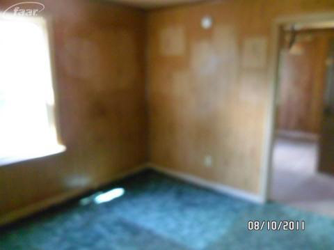 3071 East Mt Morris Road Mount Morris, MI 48458 - Photo 6 of 8 20111033-5.JPG