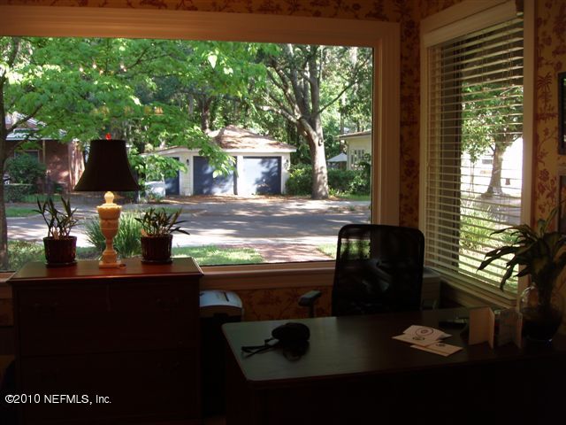 3552 Valencia Road Jacksonville, FL 32205 - Photo 7 of 31 Large Window of Sunporch