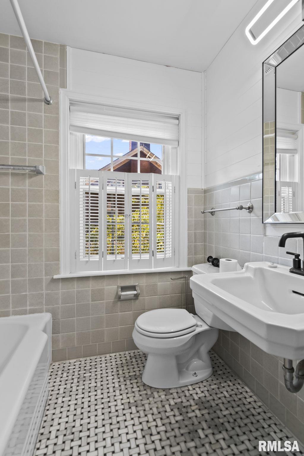 940 Williams Boulevard Springfield, IL 62704 - Photo 29 of 53 Gallery Image 29