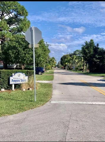 $1,275 | 1301 Southeast 22nd Avenue, Unit 4, Pompano Beach, FL 33062