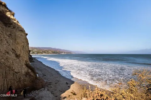$1,995,000 | 1 Paradise Cove Road, Malibu, CA 90265