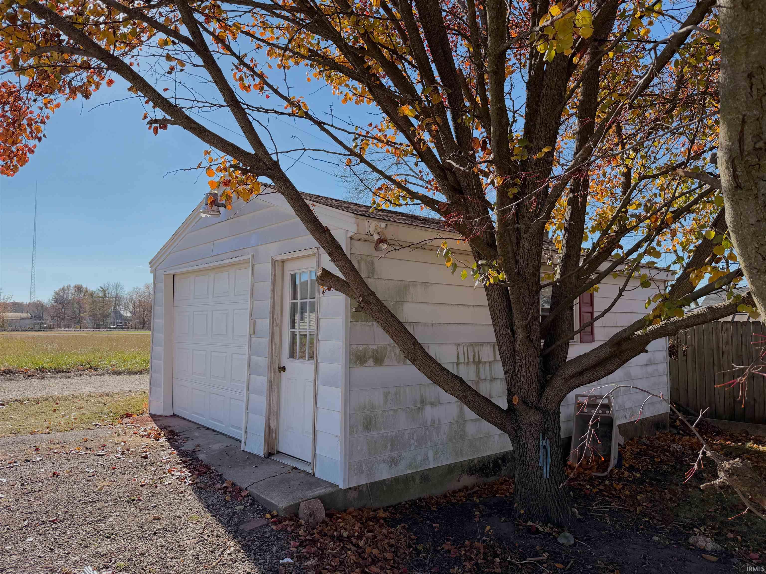 307 East Union Street Portland, IN 47371 - Photo 4 of 18