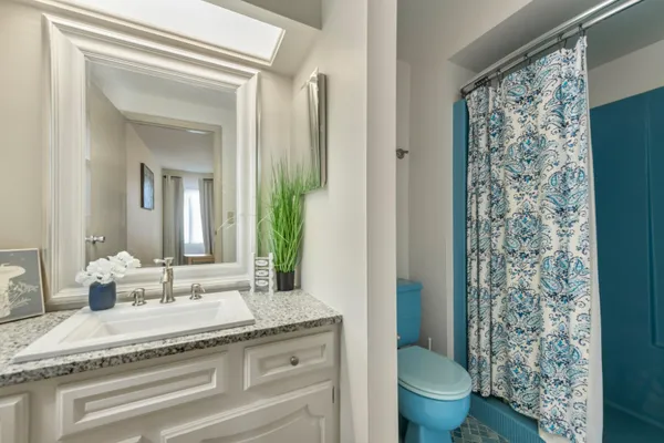 $400,000 | 28771 Brook Circle, Grosse Ile, MI 48138