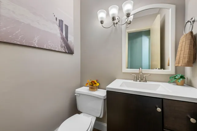 $400,000 | 28771 Brook Circle, Grosse Ile, MI 48138