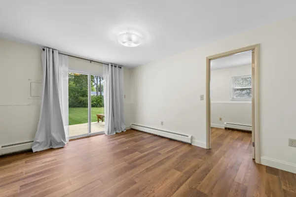 $400,000 | 28771 Brook Circle, Grosse Ile, MI 48138