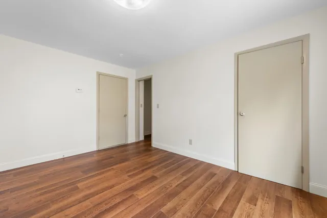 $400,000 | 28771 Brook Circle, Grosse Ile, MI 48138