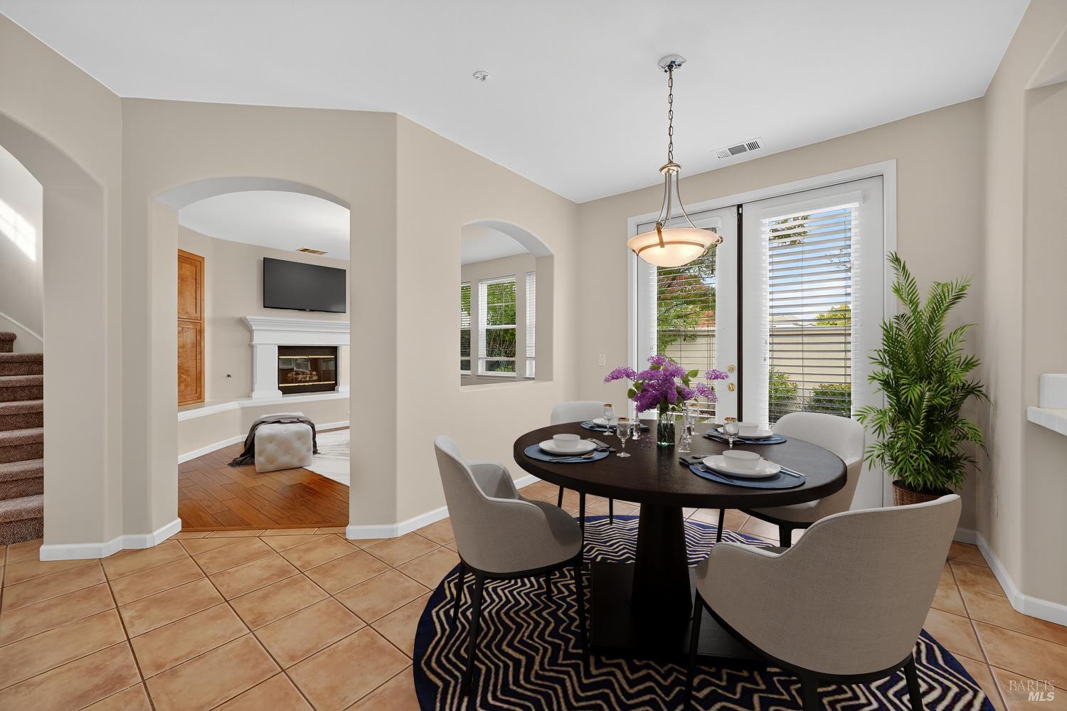 23 Greenham Court Novato, CA 94949 - Photo 5 of 20 a dining room with furniture and window