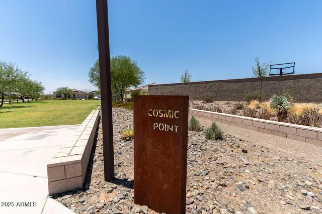 $999,999 | 4834 South Meteor, Mesa, AZ 85212