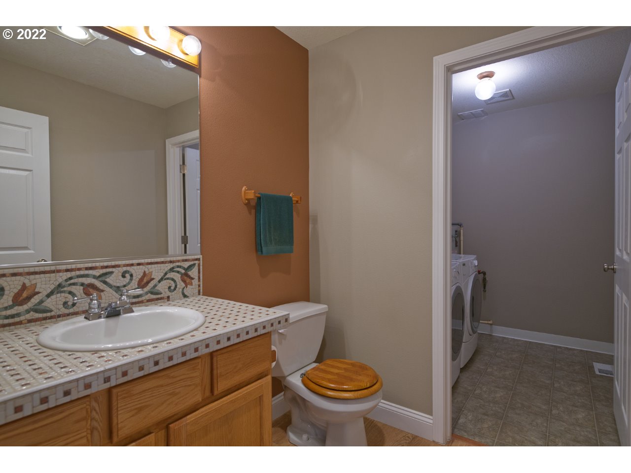 1273 Northwest 7th Way Camas, WA 98607 - Photo 11 of 27 Gallery Image 11