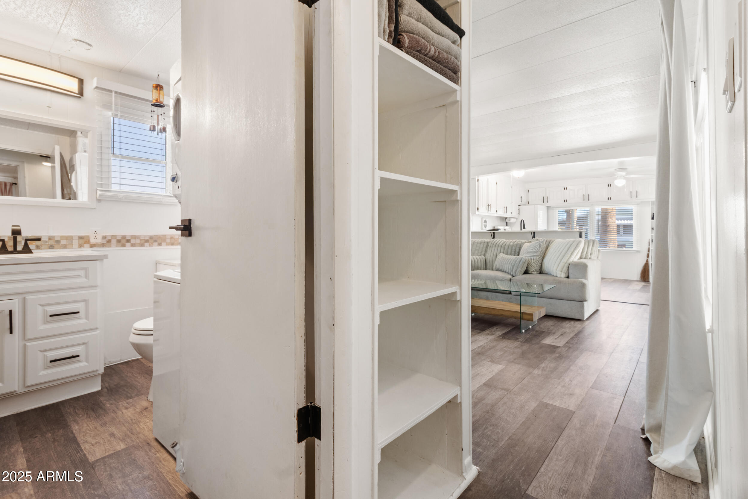 701 South Dobson Road, Unit 357 Mesa, AZ 85202 - Photo 18 of 66 IMG_6006