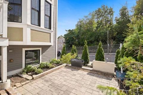 $749,000 | 9 Cedar Street, Unit 1, Boston, MA 02119