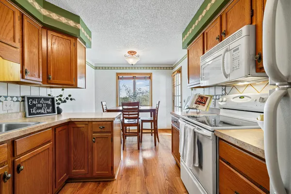 $195,000 | 2662 Lake Ct Drive, Unit 48, Mounds View, MN 55112