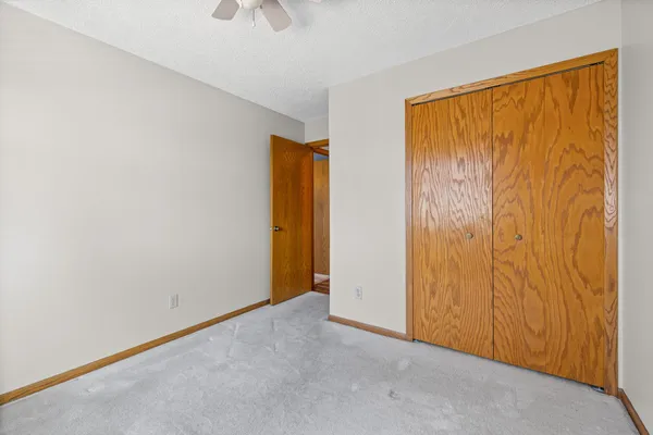 $195,000 | 2662 Lake Ct Drive, Unit 48, Mounds View, MN 55112