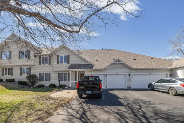 $195,000 | 2662 Lake Ct Drive, Unit 48, Mounds View, MN 55112
