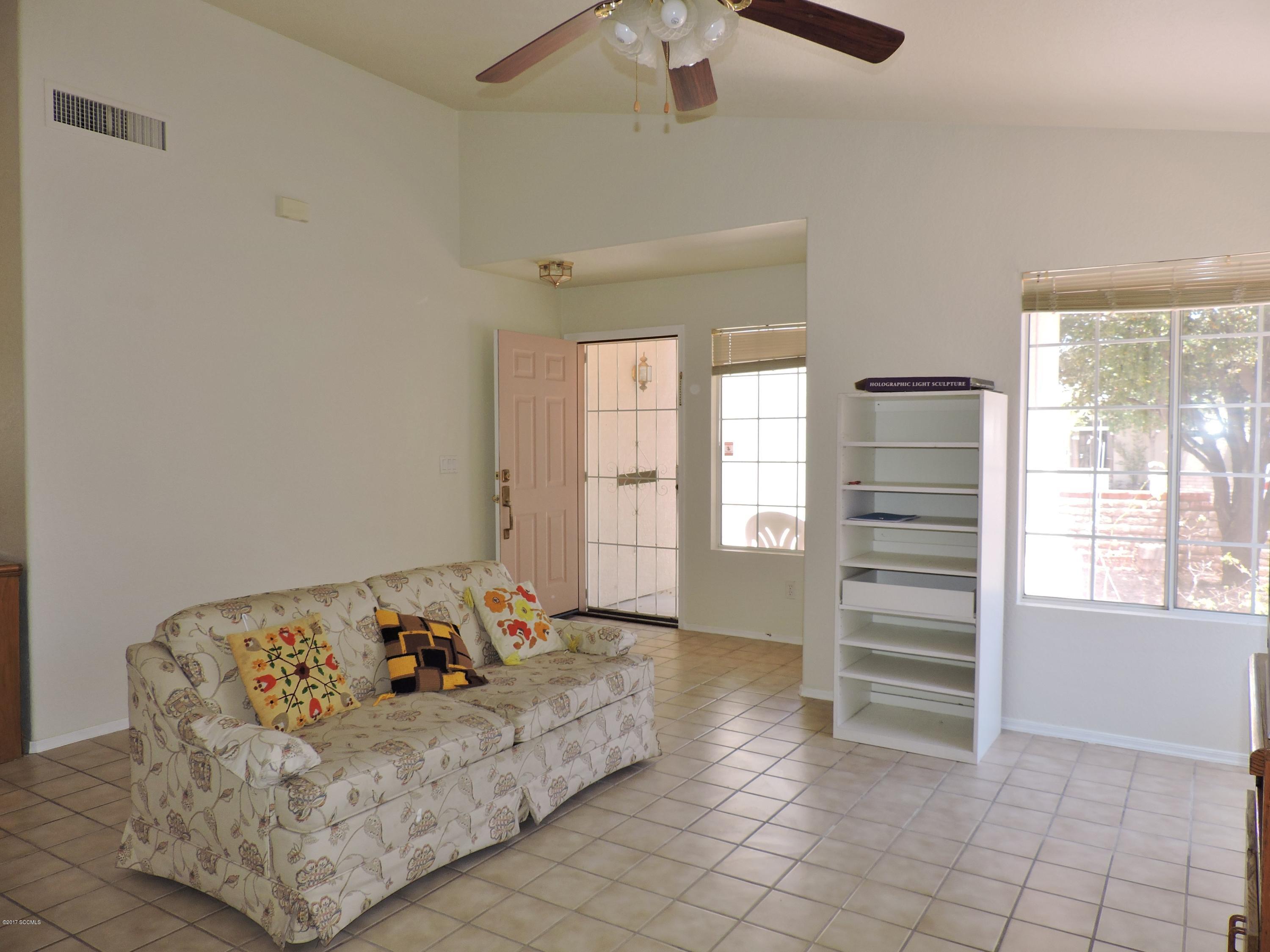 1201 Circulo Canario Rio Rico, AZ 85648 - Photo 5 of 21