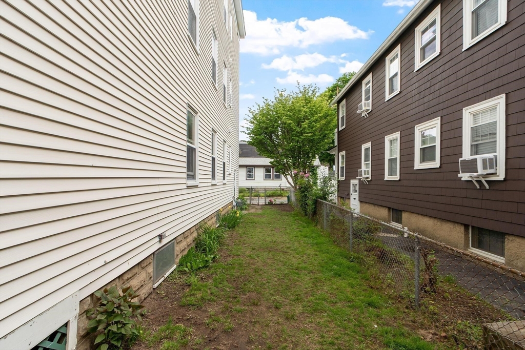 20 George Street, Unit 1 Cambridge, MA 02140 - Photo 22 of 24