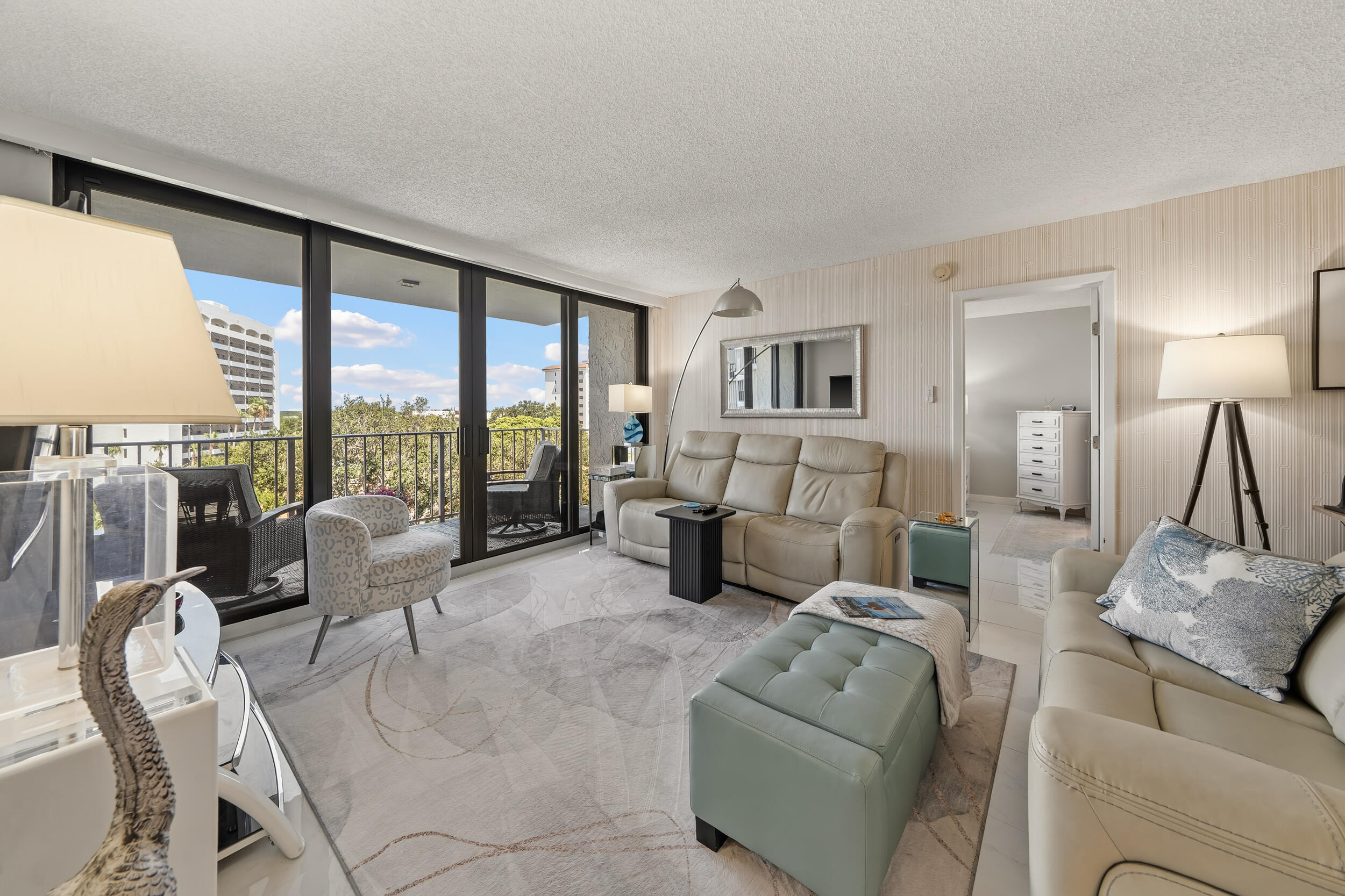 336 Golfview Road, Unit 614 North Palm Beach, FL 33408 - Photo 8 of 51 32-print-DSC09816