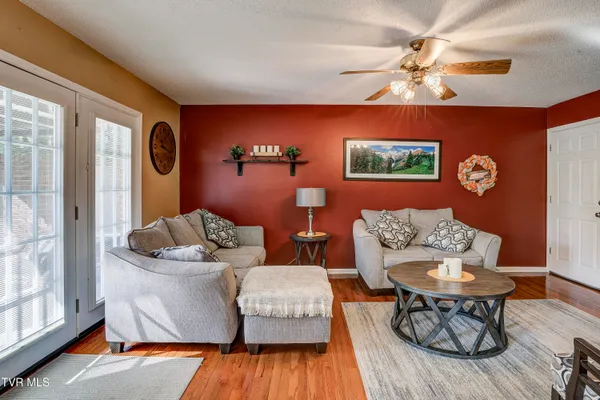 $279,000 | 425 Andover Court, Unit 425, Kingsport, TN 37663