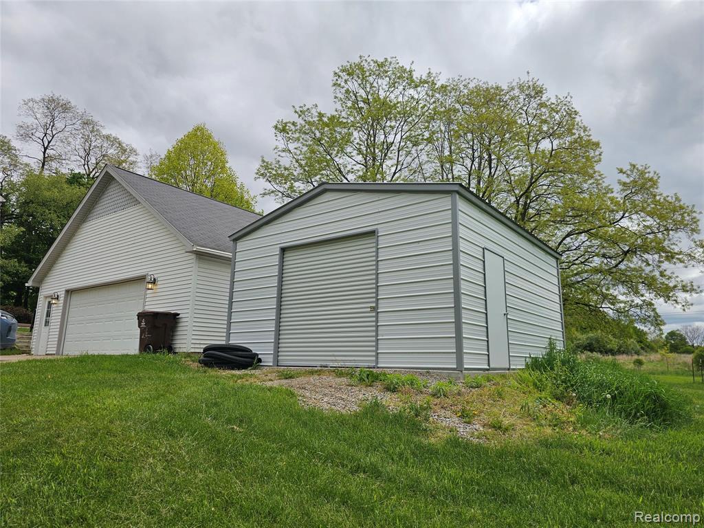 3219 Dutcher Road Howell, MI 48843 - Photo 30 of 32 Gallery Image 30
