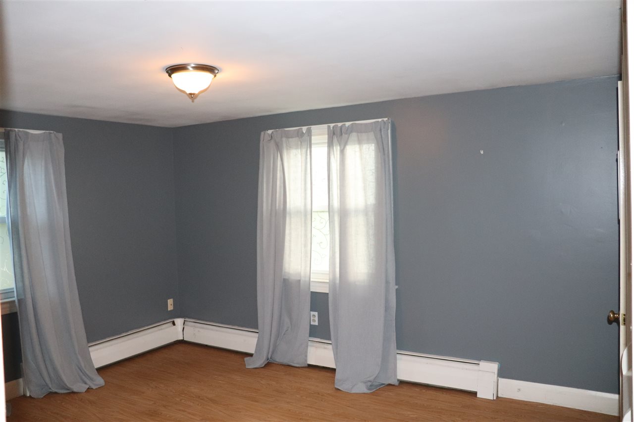 48 Old Dover Road Rochester, NH 03867 - Photo 5 of 15