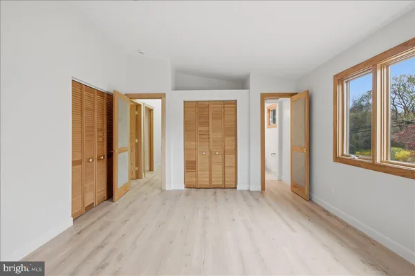 $1,149,900 | 822 Walker Road, Great Falls, VA 22066