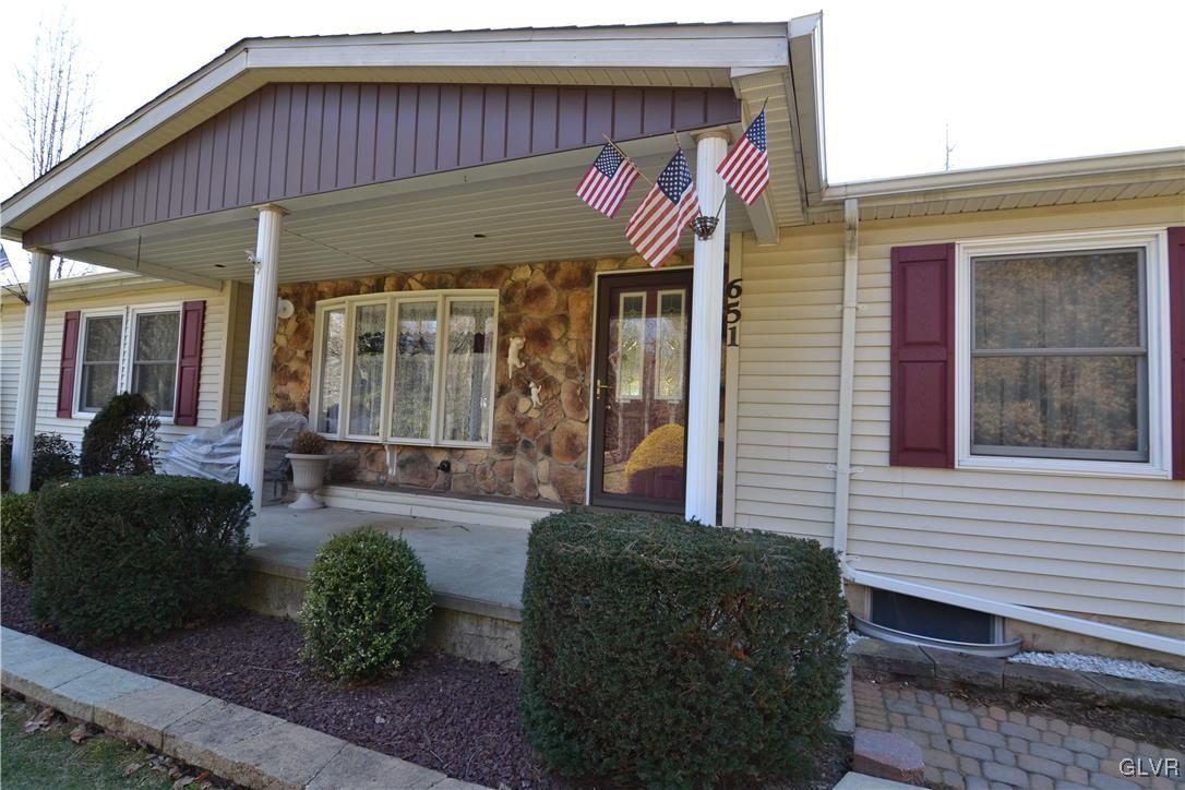 651 English Road Bath, PA 18014 - Photo 2 of 35