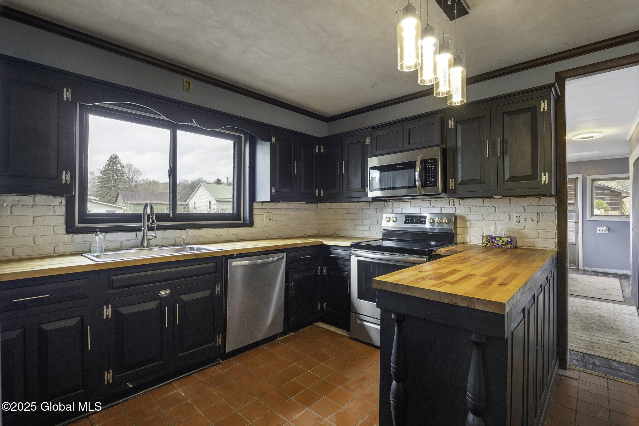 162 Elm Street Cobleskill, NY 12043 - Photo 11 of 53 16-162ElmSt_16-Edit