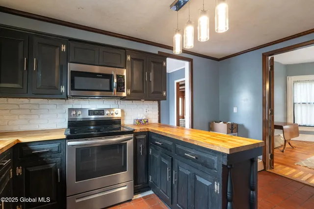 $239,900 | 162 Elm Street, Cobleskill, NY 12043