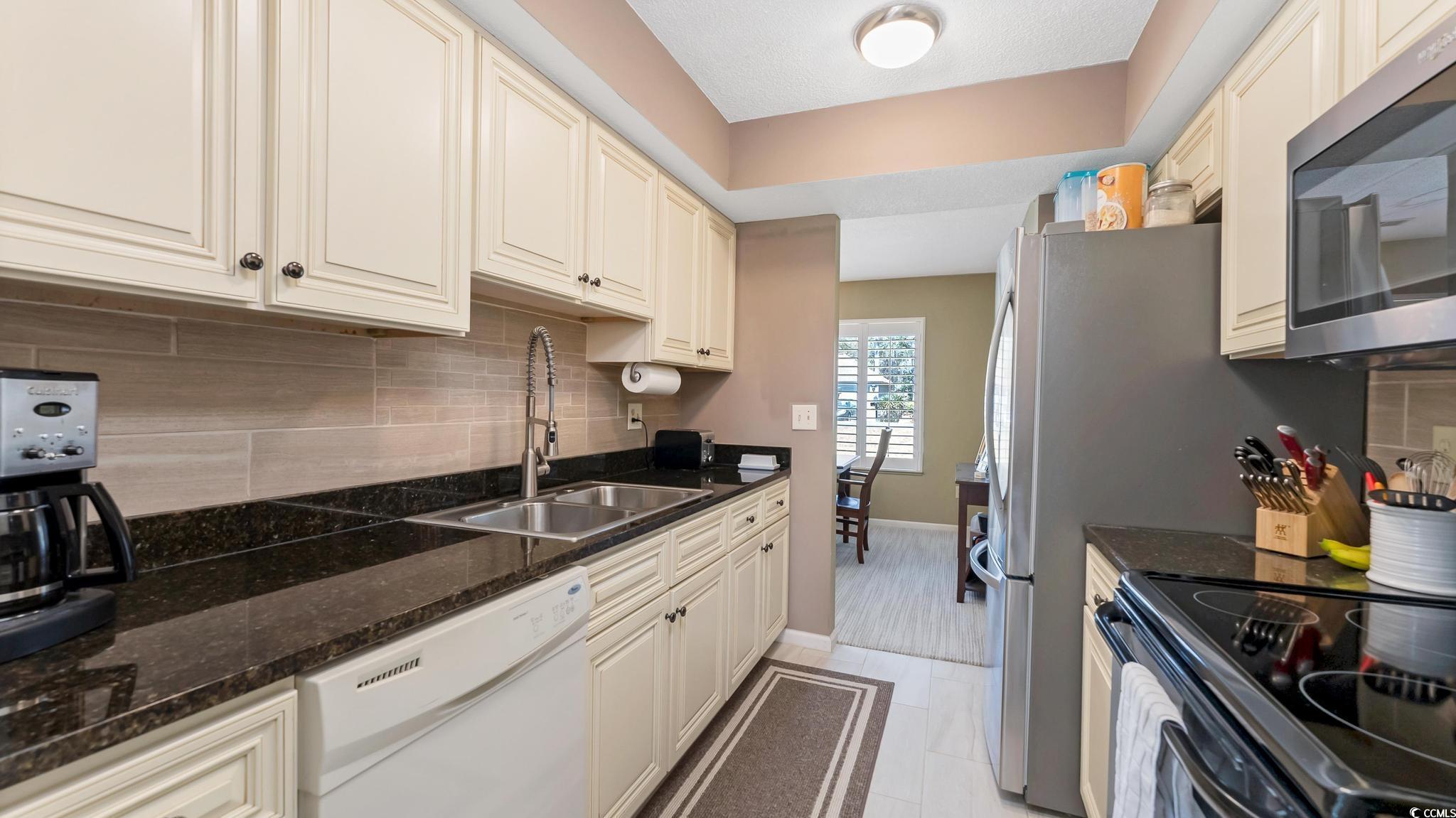 104 Berry Tree Lane Conway, SC 29526 - Photo 12 of 38 Gallery Image 12