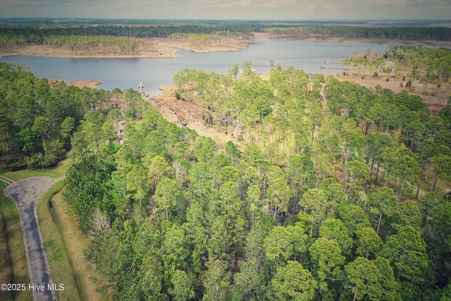 $440,000 | 9 Windsong Way, Aurora, NC 27806