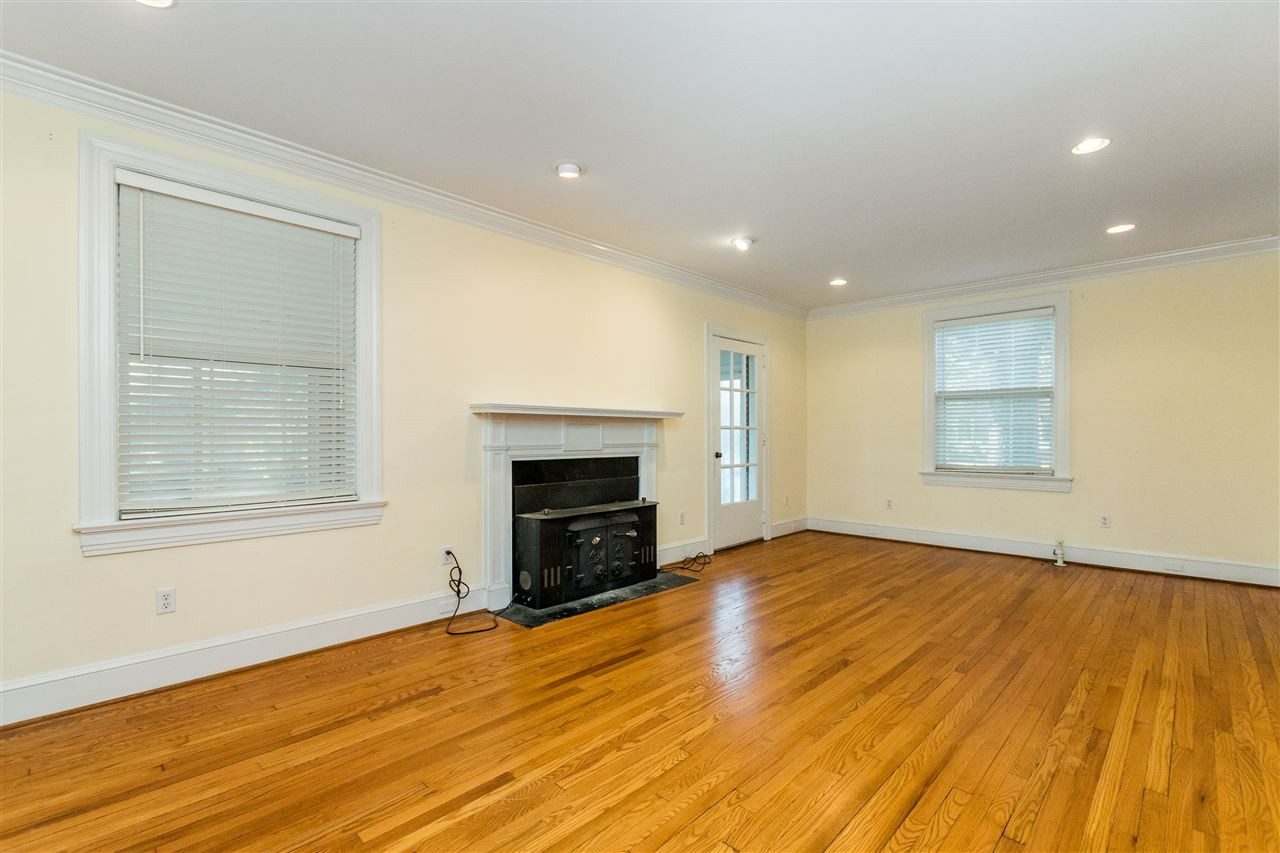 509 Burton Street Raleigh, NC 27608 - Photo 6 of 25 Photo 6