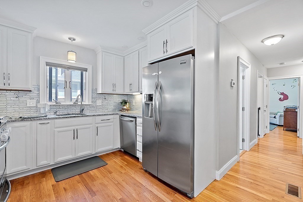 18 Field Road, Unit 1 Arlington, MA 02476 - Photo 10 of 30