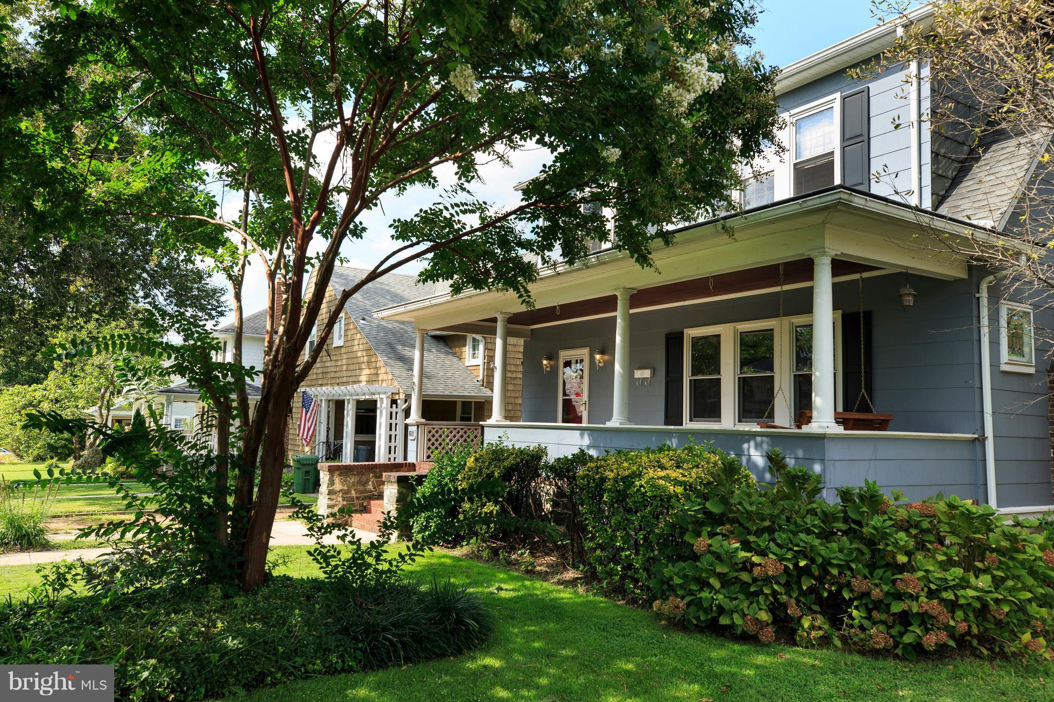 611 Brookwood Road Baltimore, MD 21229 - Photo 3 of 30 Exterior (Front)