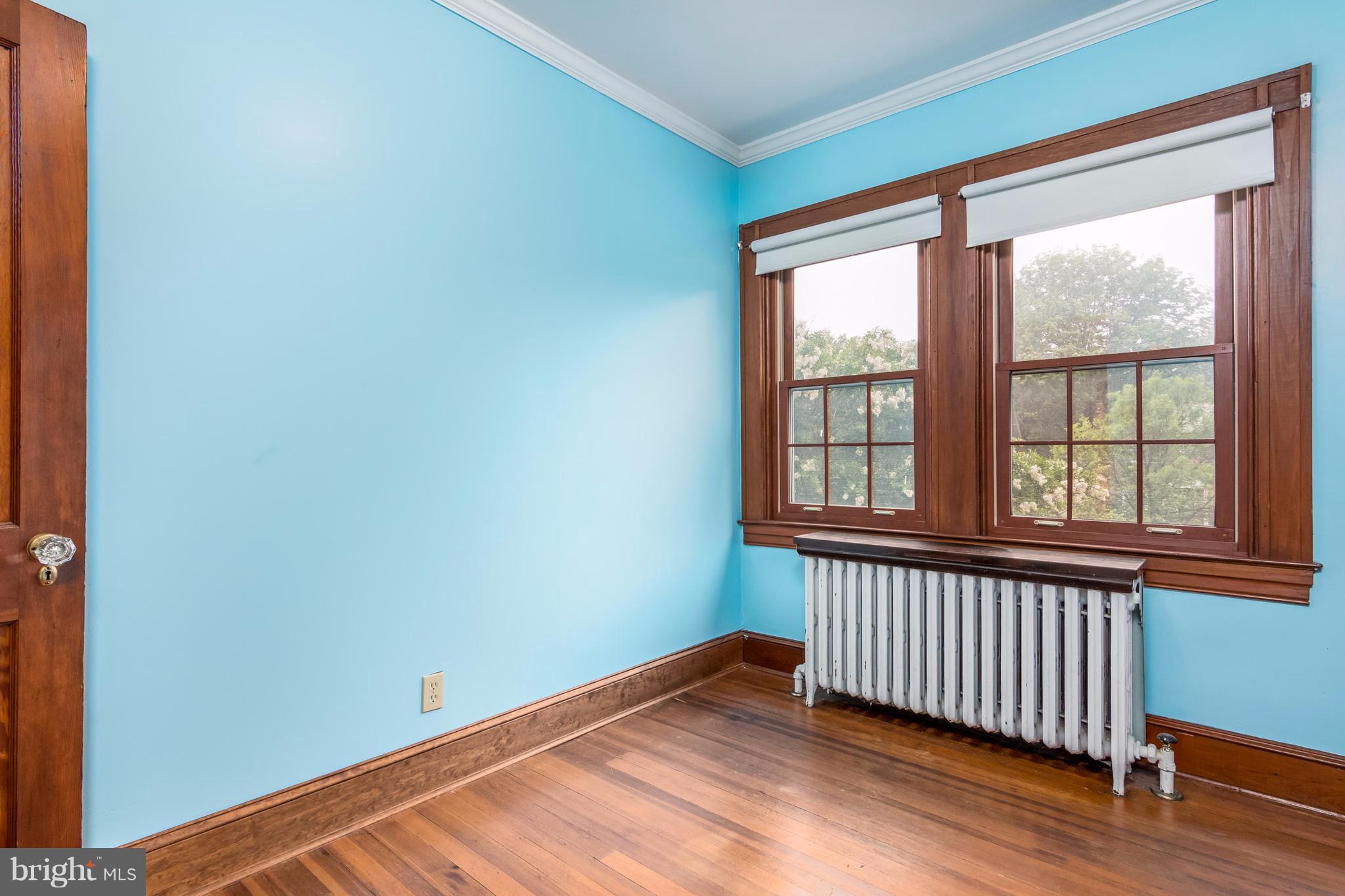 611 Brookwood Road Baltimore, MD 21229 - Photo 24 of 30 Bath (Master)