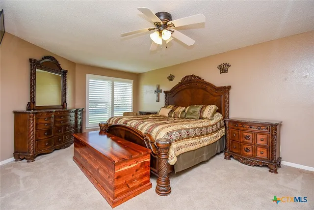 $260,000 | 1730 Ave C, Unit F, El Campo, TX 77437