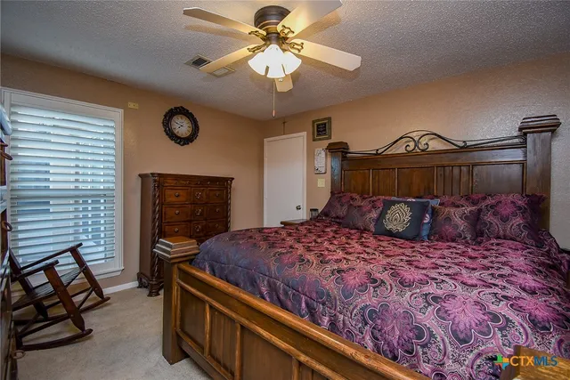 $260,000 | 1730 Ave C, Unit F, El Campo, TX 77437