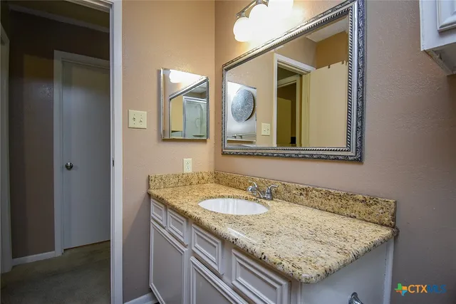 $260,000 | 1730 Ave C, Unit F, El Campo, TX 77437