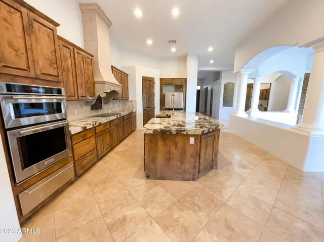 $995,000 | 1642 West Mandalay Lane, Phoenix, AZ 85023