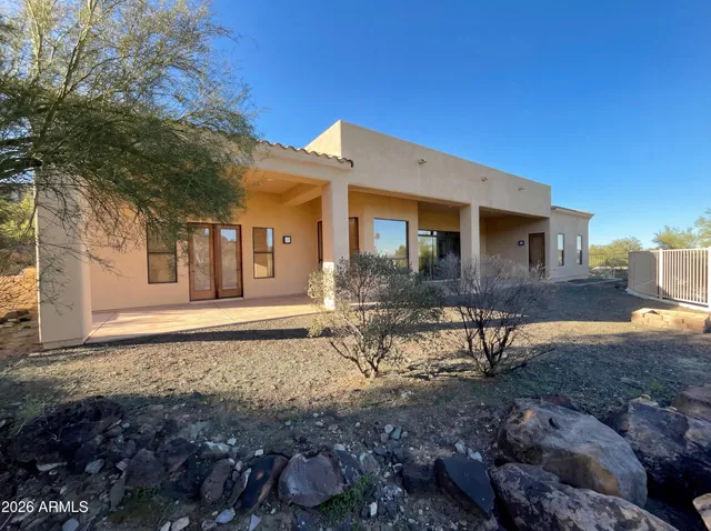 $995,000 | 1642 West Mandalay Lane, Phoenix, AZ 85023