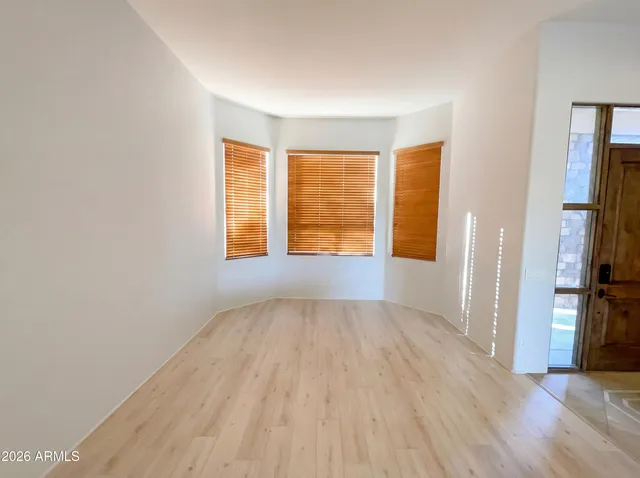 $995,000 | 1642 West Mandalay Lane, Phoenix, AZ 85023