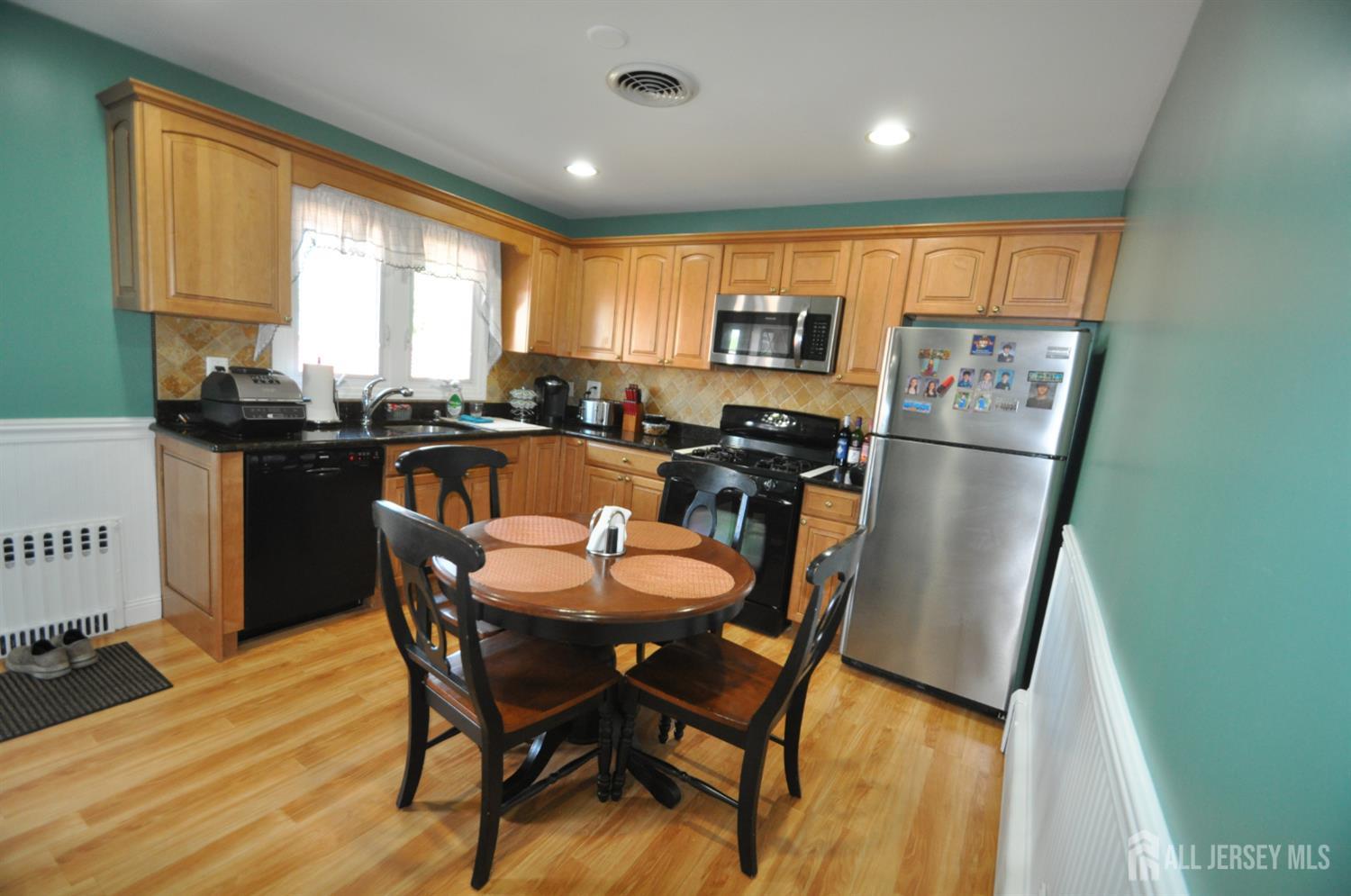 41 Blair Road Port Reading, NJ 07064 - Photo 6 of 14
